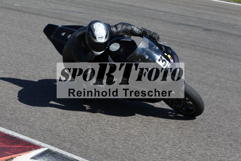 /Archiv-2022/07 16.04.2022 Speer Racing ADR/Gruppe gelb/3